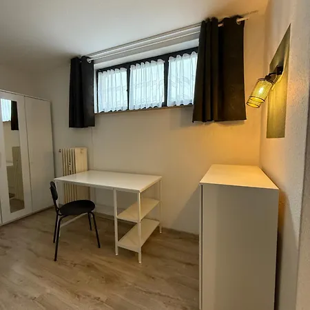 Christine Apartment