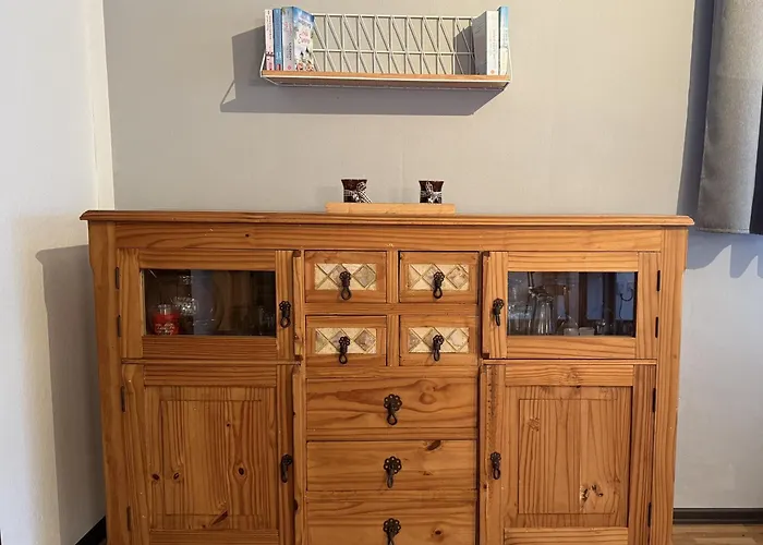 Christine 아파트 *